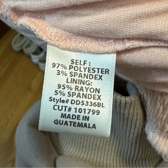 Bloomingdale’s light pink cut out beach maxi dress size small - Picture 13 of 13